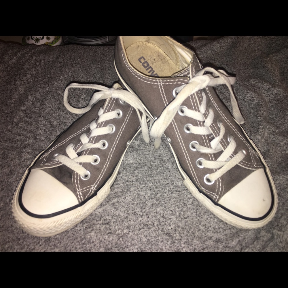Converse grey sneakers